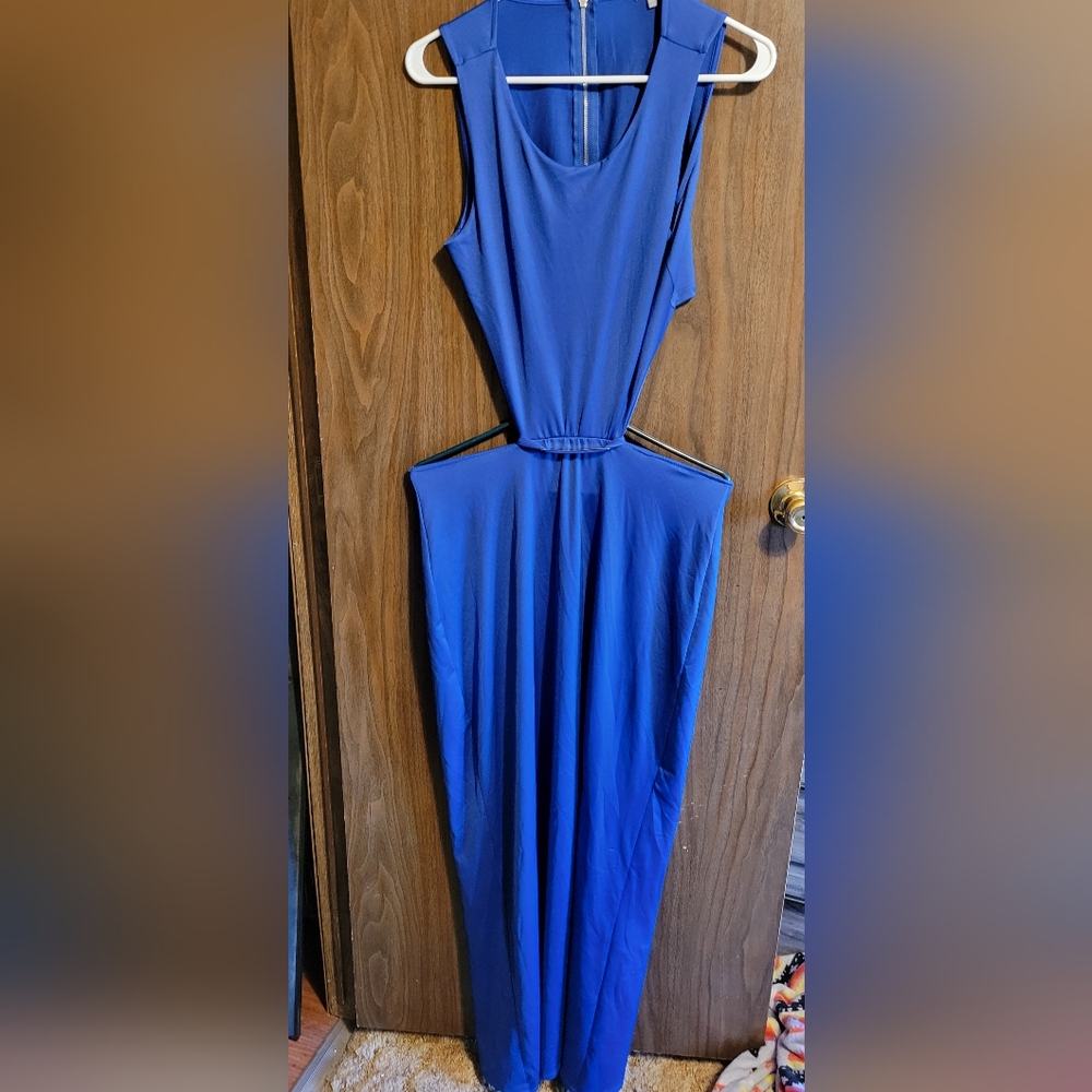 Charlotte Ruse maxi dress L